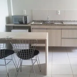 Golden Dolphin Supreme: Pet-Friendly Flat with King Bed Apartment Caldas Novas Exterior photo