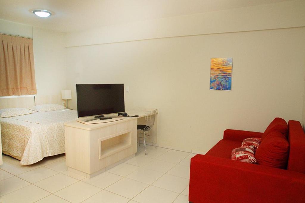 Golden Dolphin Supreme: Pet-friendly Flat With King Bed Caldas Novas
